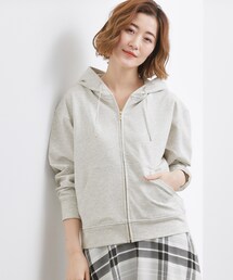 grove（グローブ）の「軽やかに羽織れてシーズンレスに活躍！　大人のジップパーカー（パーカー）」