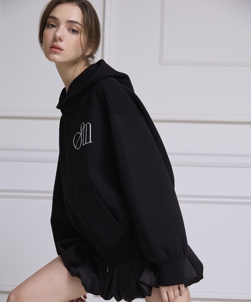 EIMY ISTOIRE(エイミーイストワール)の「EIMYロゴダンボールパーカー(Tシャツ/カットソー・レディース・ブラック/オフホワイト/グレー・F)」の16枚目の写真