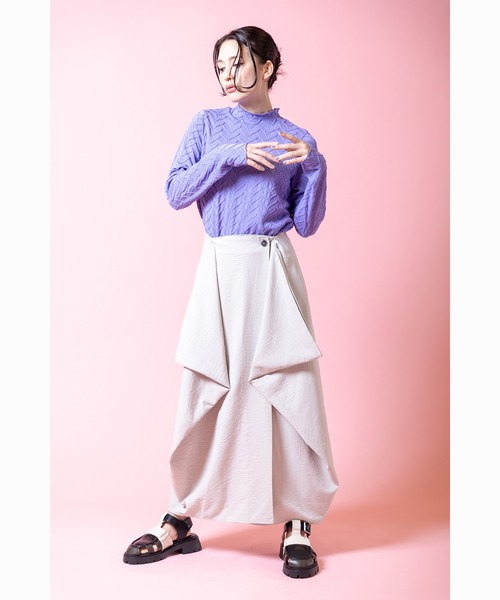 OSMOSIS（オズモーシス）の「ピンタックハイネックTシャツ（Tシャツ/カットソー・レディース・ブルー/ブラック/アイボリー/ライトパープル・ONE SIZE）」の6枚目の写真