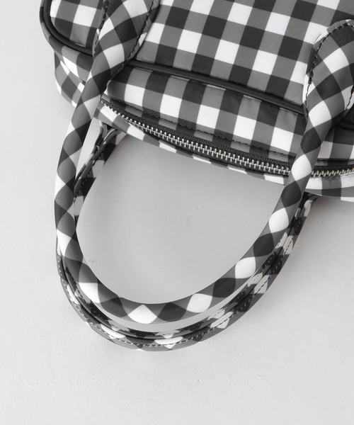 OUTDOOR PRODUCTS(アウトドアプロダクツ)の「2WAY CUBEBAG GinghamCheck(ショルダーバッグ・レディース・ブラック系その他・FREE)」の8枚目の写真