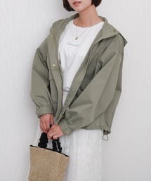 libelle more（リベル モア）の「【テフロン加工／防汚機能／撥水】Eツイルギャザーブルゾン マウンテンパーカー（マウンテンパーカー）」