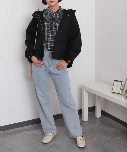 libelle more（リベル モア）の「【テフロン加工／防汚機能／撥水】Eツイルギャザーブルゾン マウンテンパーカー（マウンテンパーカー・レディース・ブラック/オリーブ/グレイッシュベージュ/アイボリー/ネイビー・L/M）」の13枚目の写真