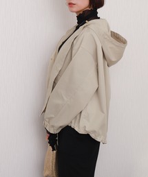 libelle more（リベル モア）の「【テフロン加工／防汚機能／撥水】Eツイルギャザーブルゾン マウンテンパーカー（マウンテンパーカー）」