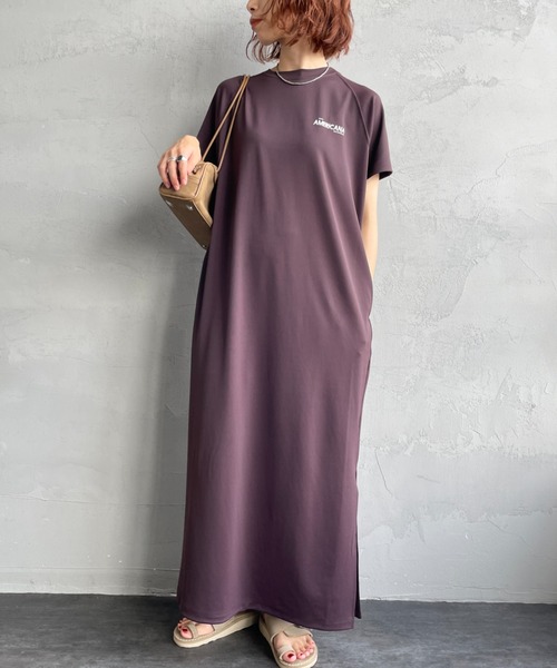 AMERICANA（アメリカーナ）の「【WEB先行予約】[Americana/アメリカーナ] 別注 AMERICANA バックロゴプリント マキシ丈ワンピース（ワンピース・レディース・ブラック/ブラウン/オリーブ・ONE SIZE）」の21枚目の写真