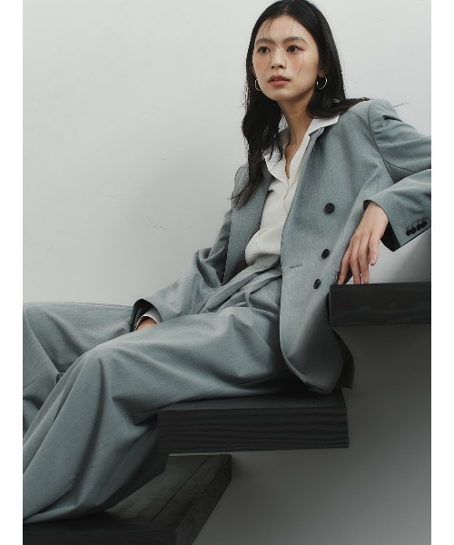 anuans（アニュアンス）の「セミシアーオープンカラーブラウス（シャツ/ブラウス・レディース・ホワイト/ベージュ/チャコールグレー・FREE）」の22枚目の写真