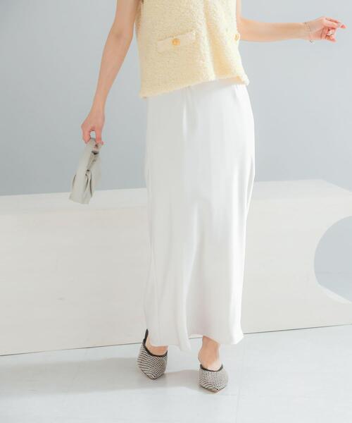 URBAN RESEARCH ROSSO WOMEN（アーバンリサーチ　ロッソ）の「ヴィンテージシルキーサテンイージースカート（スカート・レディース・オフホワイト/ネイビー・36/38）」の22枚目の写真