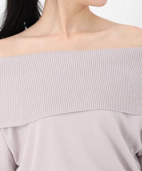 STRAWBERRY-FIELDS（ストロベリーフィールズ）の「コンフォートイネス_オフショルダ―ニット（ニット/セーター・レディース・オフホワイト/ライトグレー・2）」の6枚目の写真