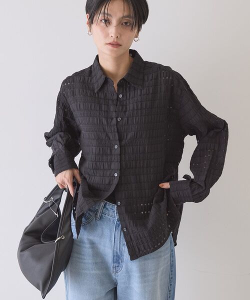 AMERICAN HOLIC(アメリカンホリック)の「シアーチェックシャツ(シャツ/ブラウス・レディース・アイボリー/ブラック/ブラウン・M/L)」の16枚目の写真