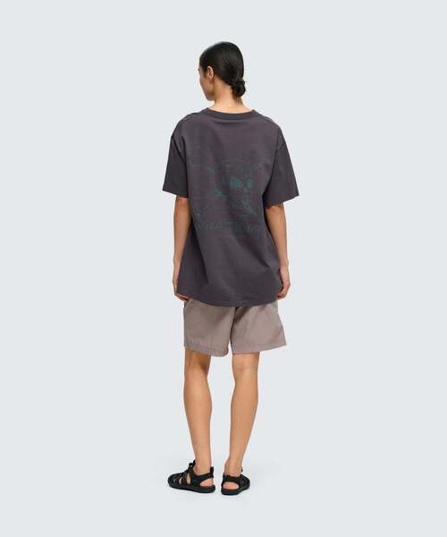 WILD THINGS(ワイルドシングス)の「クロスボーンズ S/S Tシャツ│CROSSBONES S/S TEE(Tシャツ/カットソー・メンズ・イエロー系その他2/チャコールグレー/ホワイト/グレー系その他3・XL/L/M/S)」の1枚目の写真