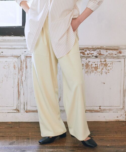 earth music&ecology（アースミュージックアンドエコロジー）の「リラックスベイカーパンツ（その他パンツ・レディース・ブラック/ホワイト系その他2/グレー/イエロー・FREE）」の4枚目の写真