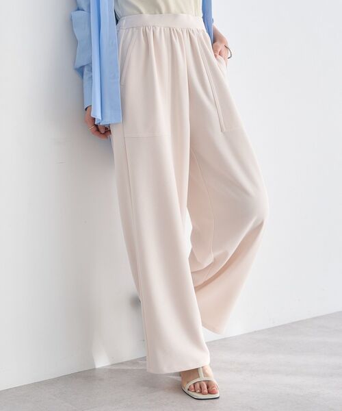 earth music&ecology（アースミュージックアンドエコロジー）の「リラックスベイカーパンツ（その他パンツ・レディース・ブラック/ホワイト系その他2/グレー/イエロー・FREE）」の2枚目の写真