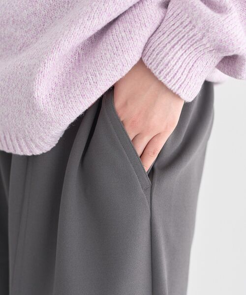 earth music&ecology（アースミュージックアンドエコロジー）の「リラックスベイカーパンツ（その他パンツ・レディース・ブラック/ホワイト系その他2/グレー/イエロー・FREE）」の9枚目の写真