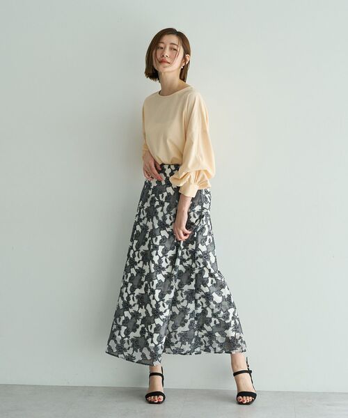 YECCA VECCA（イェッカヴェッカ）の「2wayボリューム袖ブラウス（シャツ/ブラウス・レディース・ピンクベージュ/オフホワイト/ネイビー/ストライプ・FREE）」の17枚目の写真