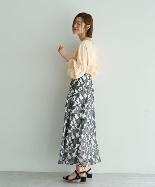 YECCA VECCA（イェッカヴェッカ）の「2wayボリューム袖ブラウス（シャツ/ブラウス・レディース・ピンクベージュ/オフホワイト/ネイビー/ストライプ・FREE）」の19枚目の写真