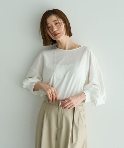 YECCA VECCA（イェッカヴェッカ）の「2wayボリューム袖ブラウス（シャツ/ブラウス・レディース・ピンクベージュ/オフホワイト/ネイビー/ストライプ・FREE）」の10枚目の写真