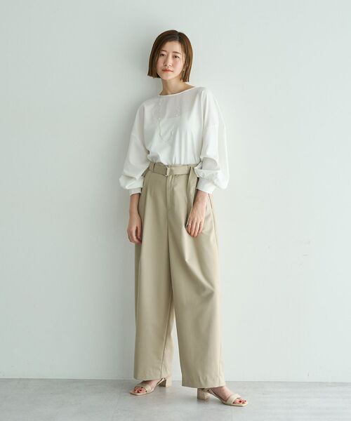 YECCA VECCA（イェッカヴェッカ）の「2wayボリューム袖ブラウス（シャツ/ブラウス・レディース・ピンクベージュ/オフホワイト/ネイビー/ストライプ・FREE）」の15枚目の写真