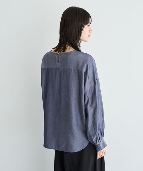 YECCA VECCA（イェッカヴェッカ）の「2wayボリューム袖ブラウス（シャツ/ブラウス・レディース・ピンクベージュ/オフホワイト/ネイビー/ストライプ・FREE）」の20枚目の写真