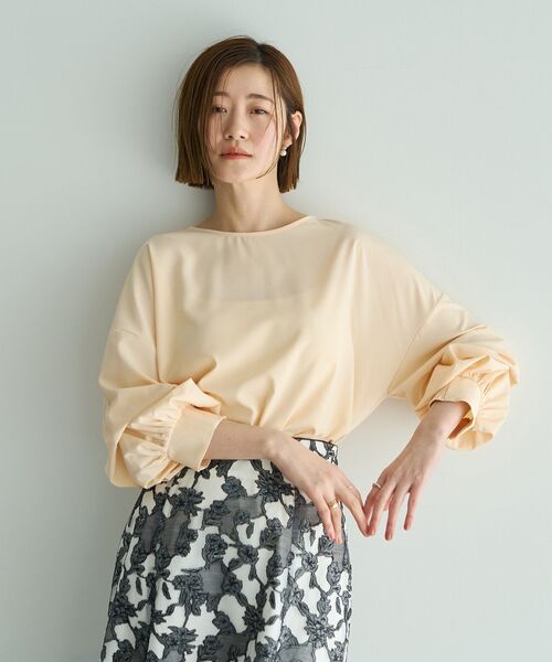 YECCA VECCA（イェッカヴェッカ）の「2wayボリューム袖ブラウス（シャツ/ブラウス・レディース・ピンクベージュ/オフホワイト/ネイビー/ストライプ・FREE）」の12枚目の写真