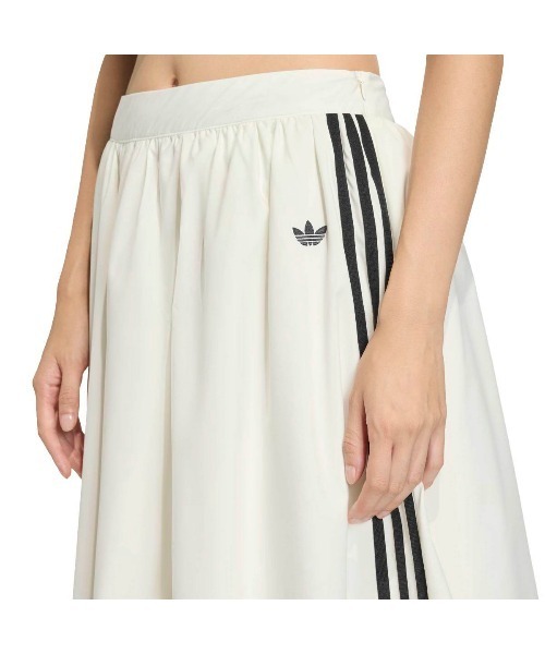 adidas(アディダス)の「adidas originals BALLOON LONG SKIRT(アディダスオリジナルス バルーン ロング スカート)(スカート・レディース・オフホワイト・SMALL/MEDIUM/LARGE)」の5枚目の写真