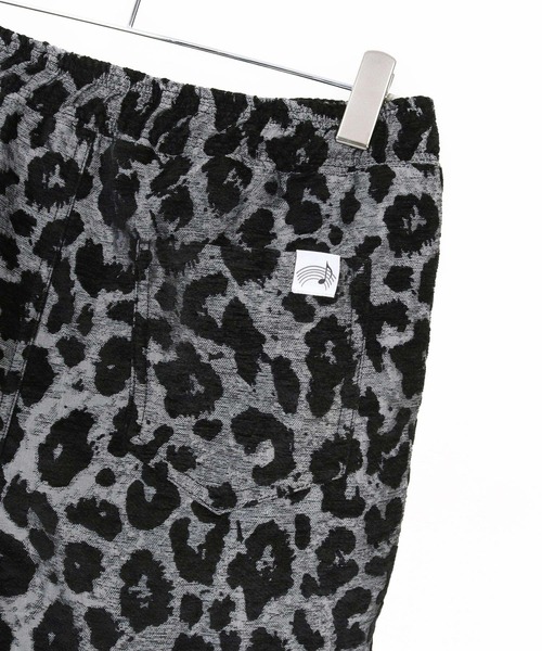 No Rain No Rainbow(ノーレインノーレインボー)の「mp14814-leopard pattern gobelin shorts ショートパンツ(NR26S-06)(その他パンツ・メンズ・グレー/ブラウン/グリーン・XL/L/M/S)」の16枚目の写真