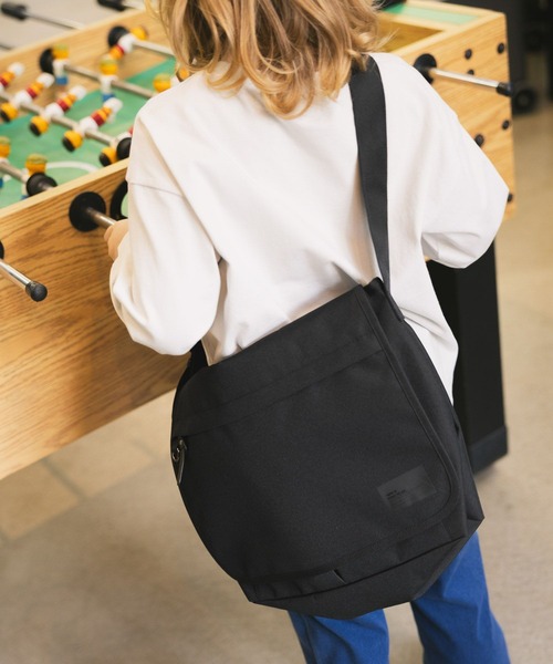 GLOBAL WORK(グローバルワーク)の「撥水メッセンジャーBAG/652779(メッセンジャーバッグ・キッズ・ブラック・FREE)」の10枚目の写真