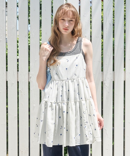 Birthday room（バースデイルーム）の「小花柄ティアードチュニック/Small floral print tiered tunic（チュニック・レディース・ホワイト/ブラック・FREE）」の3枚目の写真
