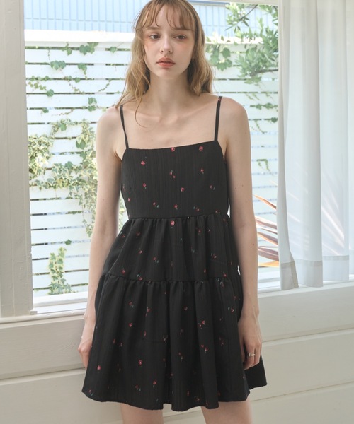 Birthday room（バースデイルーム）の「小花柄ティアードチュニック/Small floral print tiered tunic（チュニック・レディース・ホワイト/ブラック・FREE）」の10枚目の写真