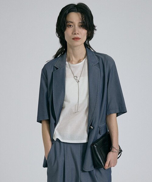 qualite（カリテ）の「【接触冷感＆セットアップ対応】ライトデニムハーフスリーブジャケット/春服/夏服/オフィスカジュアル/きれいめ（テーラードジャケット・レディース・インディゴブルー/ベージュ・38/36）」の11枚目の写真