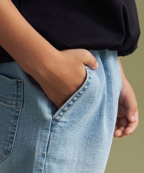 BRANSHES(ブランシェス)の「ガーデナーテーパードデニムパンツ(デニムパンツ・キッズ・グレー/ネイビー/ブルー/カラフル・100/140/110/120/150/130/90/80/160)」の16枚目の写真
