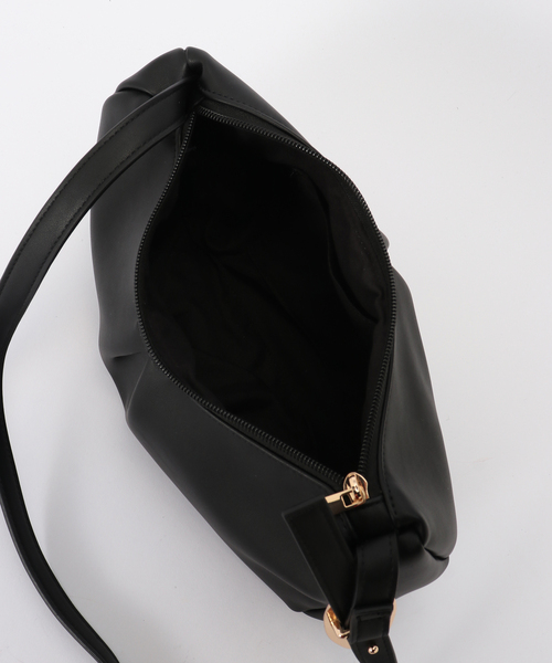 B.C STOCK（ベーセーストック）の「ギャザーデザインバッグ（ショルダーバッグ・レディース・ブラック/イエロー/ブラウン・FREE）」の9枚目の写真