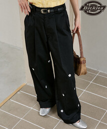MARY QUANT（マリークワント）の「MARY QUANT × Dickies × PUBLUX/マリークワント × ディッキーズ フラワー 刺繍 タック ワイドパンツ(チノ・チェック)　限定展開（チノパンツ）」