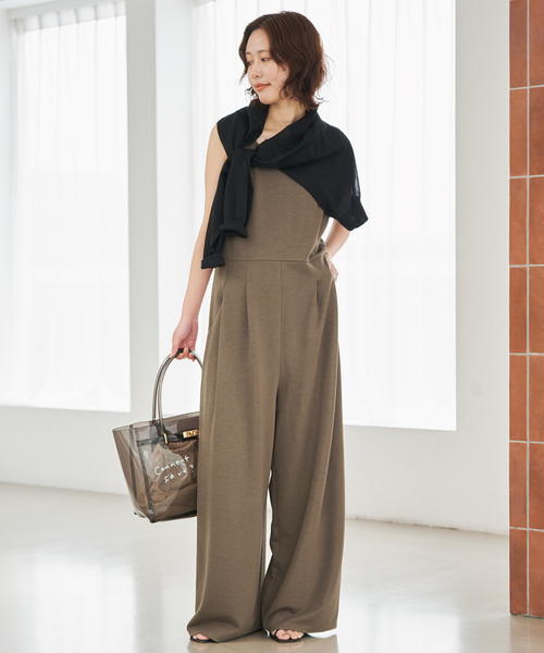 SLOBE IENA(スローブイエナ)の「《WEB限定サイズ有り/3サイズ展開》カットオールインワン(つなぎ/オールインワン・レディース・カーキ/ブラック・40/38/36)」の13枚目の写真