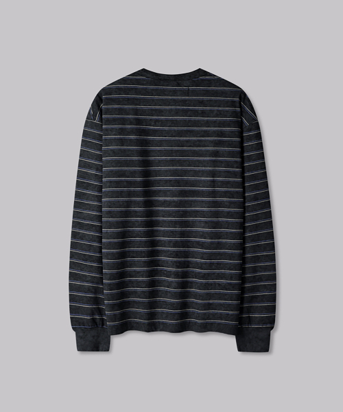 CORNERBLESS（コーナーブレス）の「WASHED STRIPE BLACK HENLEY NECK LONG SLEEVE（Tシャツ/カットソー・レディース・その他・MEDIUM/LARGE/X-LARGE）」の4枚目の写真