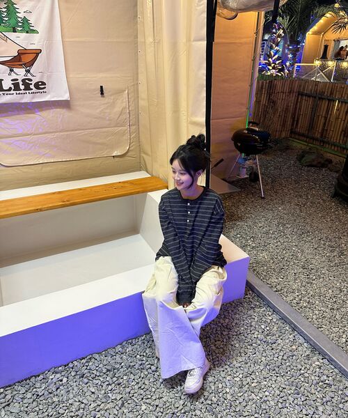CORNERBLESS（コーナーブレス）の「WASHED STRIPE BLACK HENLEY NECK LONG SLEEVE（Tシャツ/カットソー・レディース・その他・MEDIUM/LARGE/X-LARGE）」の5枚目の写真