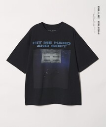 Bravado（ブラヴァド）の「【別注】＜Bravado＞ビリー・アイリッシュ「HIT ME HARD AND SOFT」Tシャツ（Tシャツ/カットソー）」