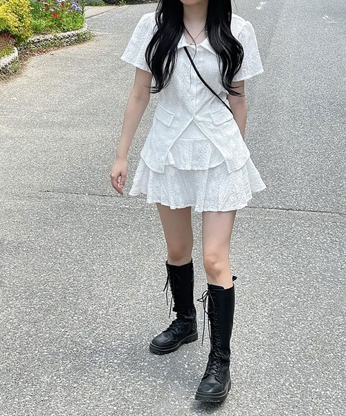 Girly Doll(ガーリードール)の「【セットアップ】レースブラウス×ミニスカート(セットアップ・レディース・ブラック/ホワイト・F)」の5枚目の写真