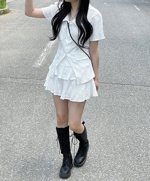 Girly Doll(ガーリードール)の「【セットアップ】レースブラウス×ミニスカート(セットアップ・レディース・ブラック/ホワイト・F)」の6枚目の写真