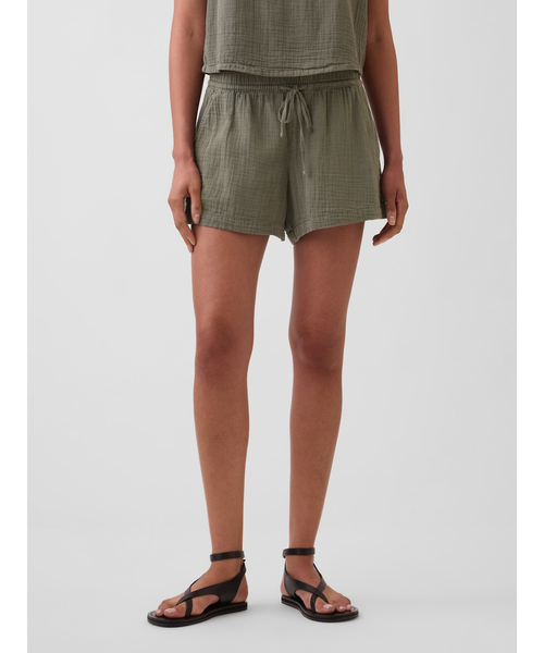 GAP(ギャップ)の「4インチ ミッドライズ コットンガーゼ イージーウエスト ショートパンツ(その他パンツ・レディース・グリーン/ブラック/レッド・M/S/XS/L/XXS)」の8枚目の写真