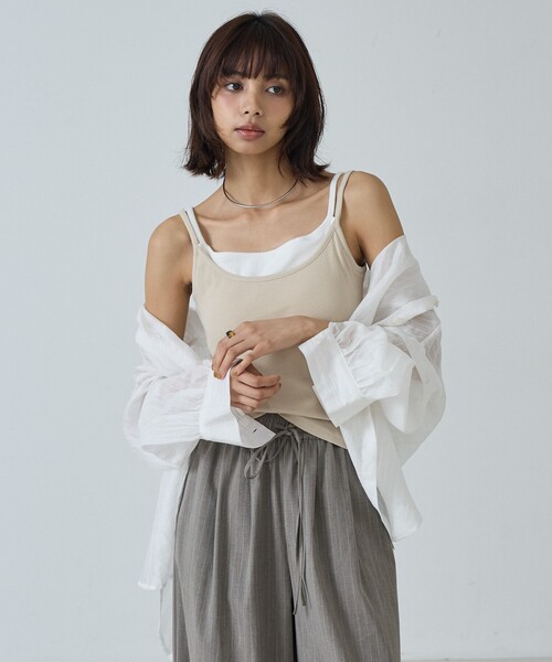 abahouse mavie（アバハウスマヴィ）の「【カップ付き】レイヤード風キャミソール（キャミソール・レディース・ブルー/チャコールグレー/ベージュ・フリー）」の6枚目の写真