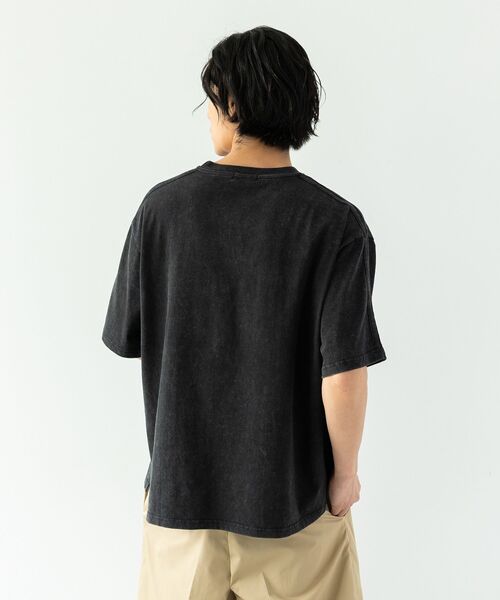 CRAFT STANDARD BOUTIQUE(クラフトスタンダードブティック)の「ピグメントラインTシャツ(Tシャツ/カットソー・メンズ・ブラック/グレイッシュベージュ・M/L)」の6枚目の写真