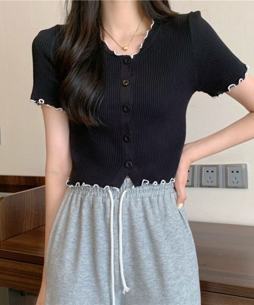 Beststore(ベストストア)の「フリルデザインが可愛い Vネックリブニット 半袖 カーディガン Tシャツ カットソー(カーディガン/ボレロ・レディース・ホワイト/ブラック/ピンク/ブルー/ベージュ・FREE)」の11枚目の写真