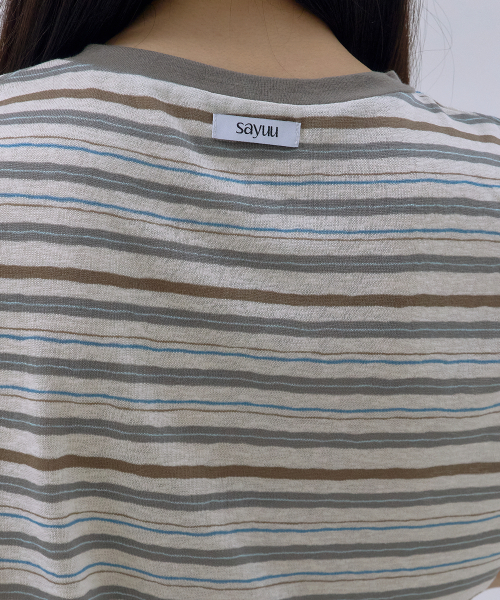 SAYUU(サユ)の「マイルドストライプVネック半袖プルオーバー モカ(Tシャツ/カットソー・レディース・モカ・FREE)」の6枚目の写真