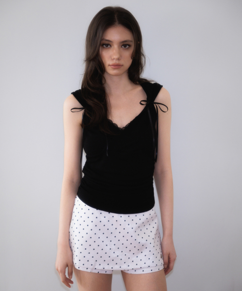 ROSEFRANTZ（ロゼフランツ）の「Lace-trim Ribbon Muse Sleeveless [Black]（Tシャツ/カットソー・レディース・ブラック・OS）」の16枚目の写真