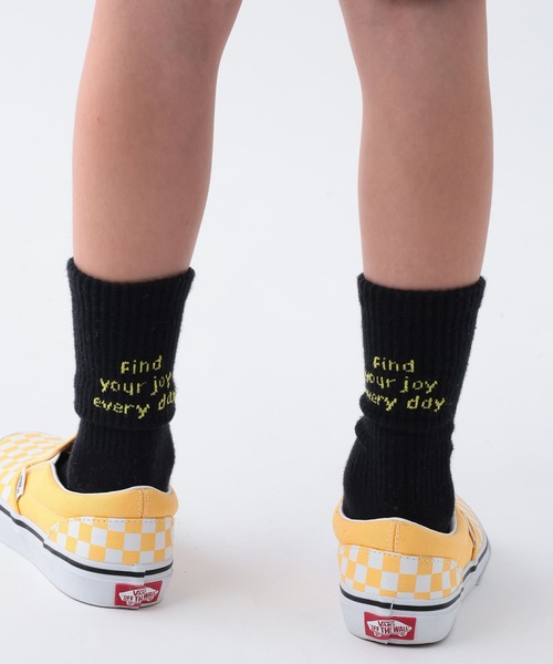 BAYFLOW（ベイフロー）の「[元気に動いてもズレ落ちない♪]バックロゴソックス（KIDS)（ソックス/靴下・キッズ・ブラック/イエロー/ピンク/ホワイト/ブルー・MEDIUM/LARGE）」の8枚目の写真