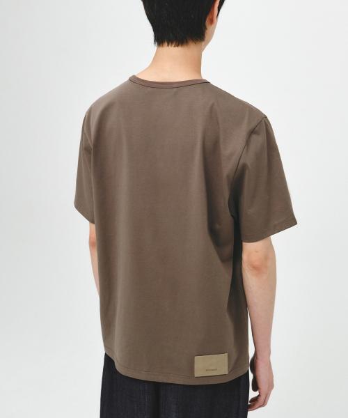 INTEMPOMOOD(インテンポムード)の「エスニックグラフィックTシャツ : 2カラー(Tシャツ/カットソー・メンズ・ブラウン/グレー・MEDIUM/LARGE)」の11枚目の写真