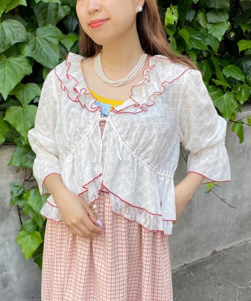HELLO.SANFRANCISCO(ハローサンフランシスコ)の「【HELLO.SANFRANCISCO】レースボレロメロウブラウス(シャツ/ブラウス・レディース・ブルー/ホワイト/ブラック・ONE SIZE)」の4枚目の写真