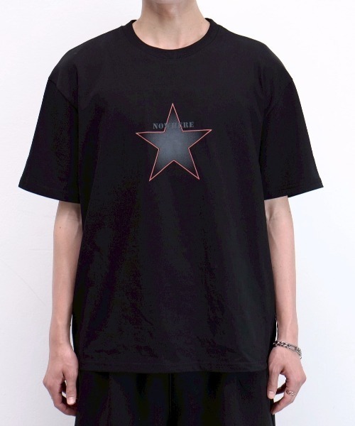 Chikashitsu +（チカシツプラス）の「【Chikashitsu +】clean star graphic t-shirt (3color) / 【チカシツプラス】スタープリント半袖Tシャツ＜着用動画あり＞（Tシャツ/カットソー・メンズ・ネイビー/ホワイト/ブラック・ONE SIZE）」の9枚目の写真