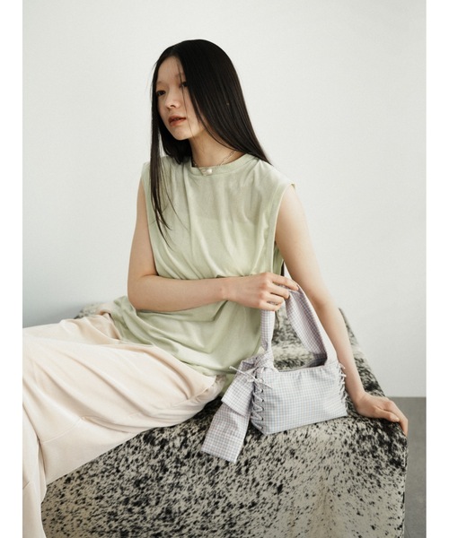 Katrin TOKYO（カトリーントーキョー）の「【JAPAN MADE】sheer velour sleeveless tops（タンクトップ・レディース・ホワイト/ブルー/グリーン系・FREE/XS）」の11枚目の写真