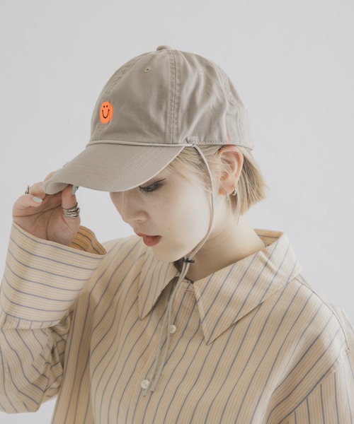 THE GOODLAND MARKET(ザグッドランドマーケット)の「That’s THATS THE SMILE CAP(キャップ・メンズ・ベージュ/ホワイト/ブラック・FREE)」の1枚目の写真
