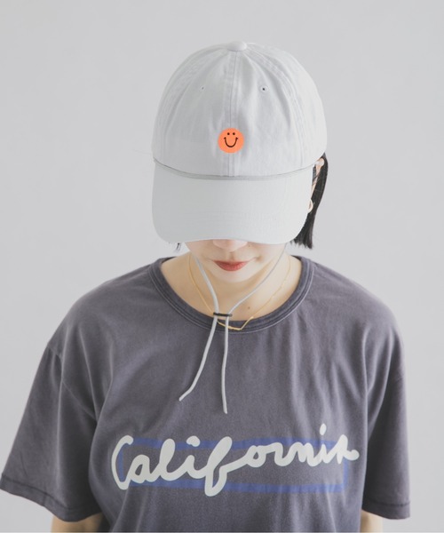 THE GOODLAND MARKET(ザグッドランドマーケット)の「That’s THATS THE SMILE CAP(キャップ・メンズ・ベージュ/ホワイト/ブラック・FREE)」の2枚目の写真